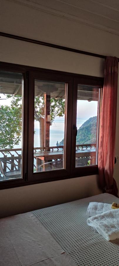 Balcony On The Rocks Βίλα Agioi Saranta Εξωτερικό φωτογραφία